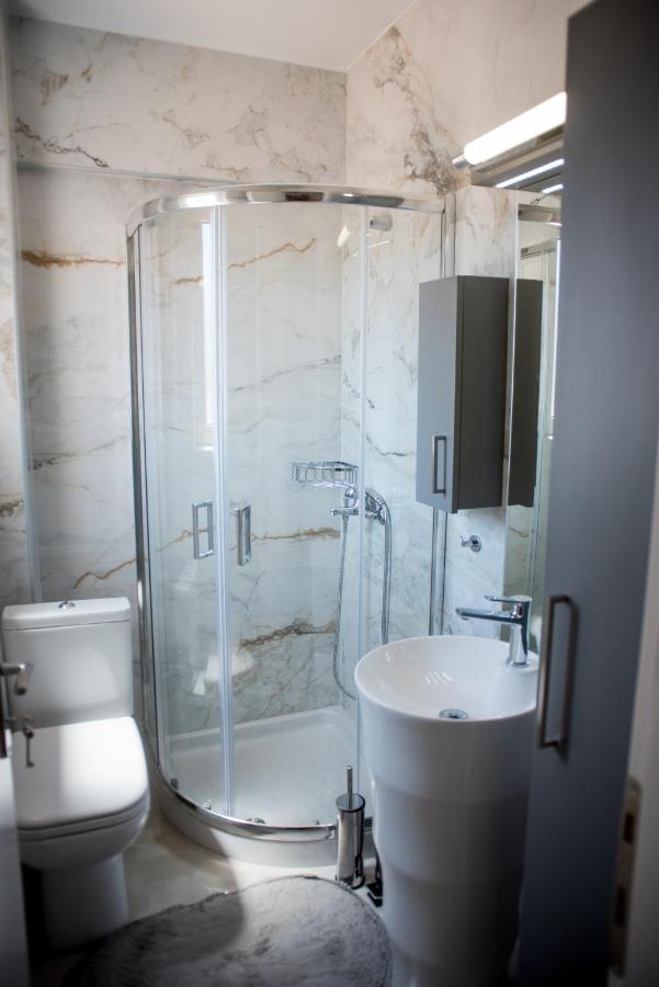 Ferienwohnung Luxury Penthouse With Private Pool Preveza Exterior foto